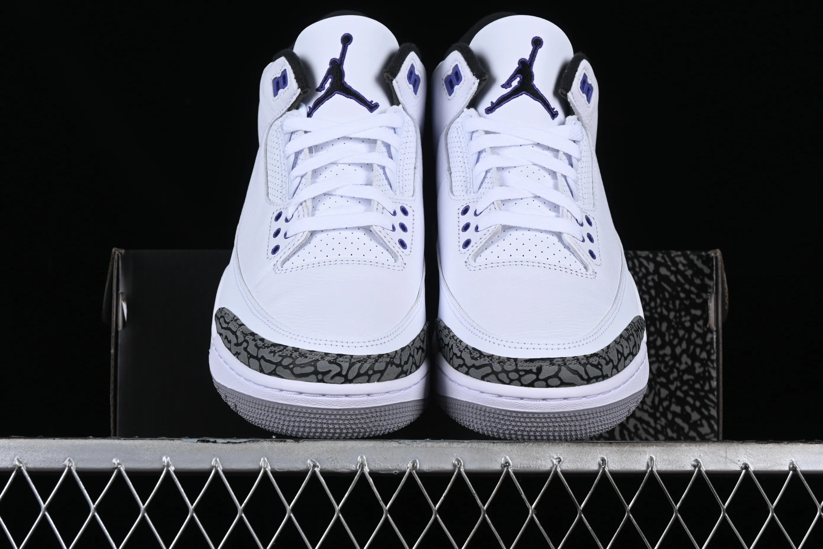 All categories Air Jordan Jordan series basketball shoes Air Jordan 3 LW version Air Jordan 3 "Pine Green" AJ3 Joe 3 Villain Purple CT8532-105